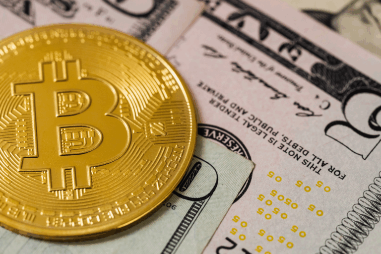 DeFi and CeFi crypto loans_Clovr Labs